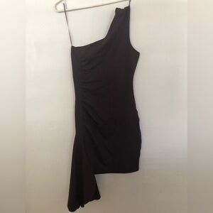 NWOT DRAPE ONE SHOULDER MINI DRESS